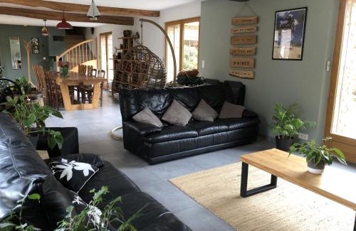 Monts-en-Ternois House | La Mésangeraie Gîte Chambres d'hôtes