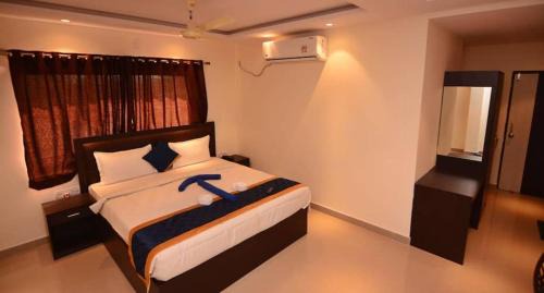 Tajpur Resort | La Macaw Resort