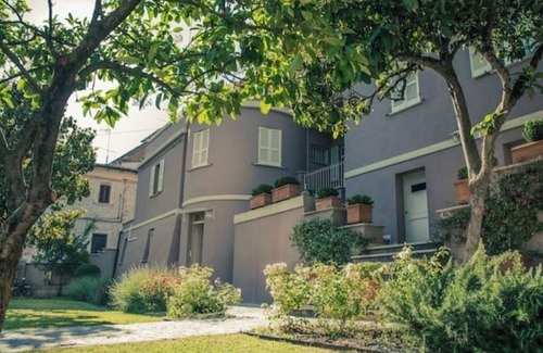Arrone Apartment | La Magnolia Apartments as at home