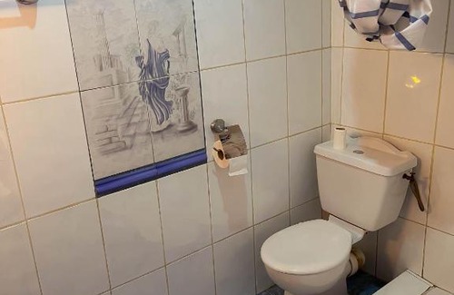 Ambohibao House | La maison aux chapeaux
