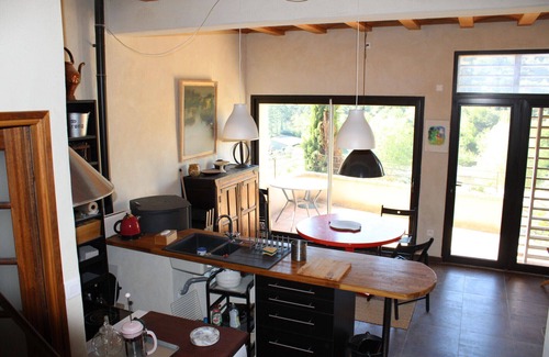 Entrechaux Ski Chalet | La maison basse sous le Chateau