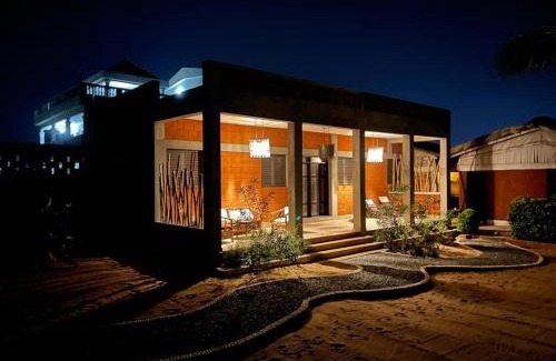 Lome Hotel | La Maison Bleue Lome
