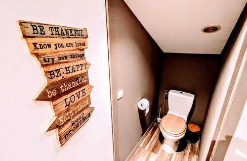 Belley Bed & Breakfast | La Maison cachée du PAVILLON BELLEVUE