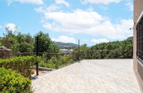 Pellezzano House | la-maison-chic