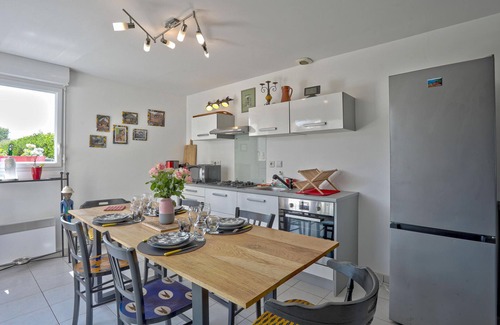 Creances House | La Maison d'Ici et d'Ailleurs