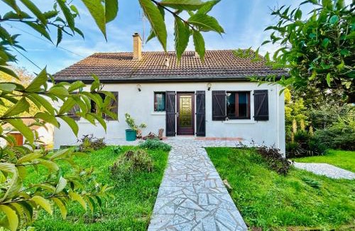 Mareuil-sur-Cher House | La maison d Isabelle Havre de paix cosy romantique dans les châteaux de la Loire et proche du Parc de Beauval