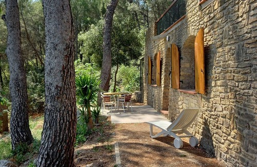 Le Castellet House | LA Maison Dans LES Pins
