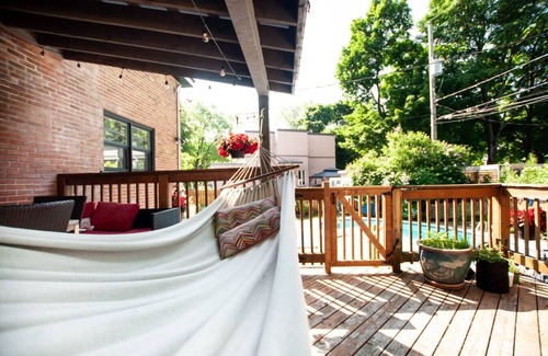Sainte-Foy-Sillery-Cap-Rouge House | La Maison de Suzana, heated pool- for a perfect family stay