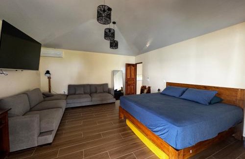 Teahupoo House | La maison du Bonheur Raiatea