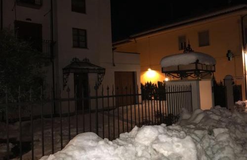 Serralunga d'Alba Apartment | La Maison du Soleil