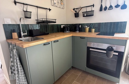 Saint-Martin-de-Hinx House | La maison CAMDELA cosy accommodation in a renovated Landes farmhouse -
