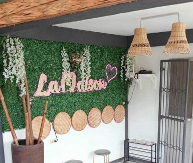 Sipalay House | La Maison Guesthouse