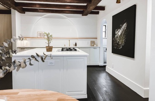 Hatley House | La Maison HATLEY HOUSE