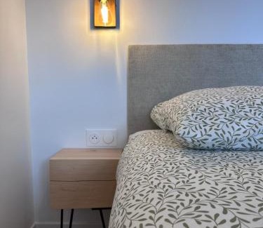 Saint-Joseph Apartment | La Maison N6