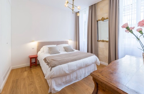 Grand Parc-Paul Doumer Bed & Breakfast | La Maison Odeia
