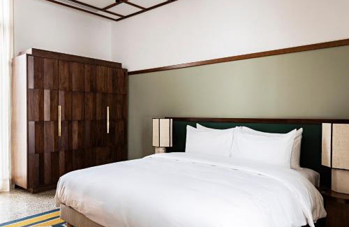 Deux Plateaux Hotel | La Maison Palmier Abidjan, a Member of Design Hotels