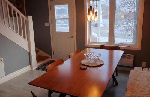 Murdochville House | La Maison Verte avec sauna