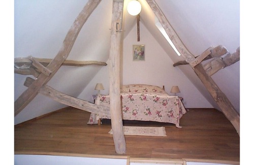 Tortefontaine Cottage | La Maison Verte