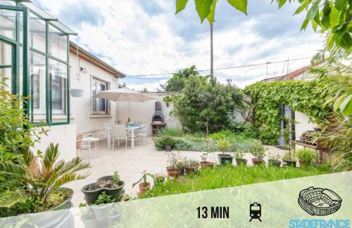 Le Blanc-Mesnil House | La Maisonnette