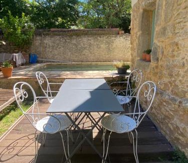 Vallabrix House | La malle bleue