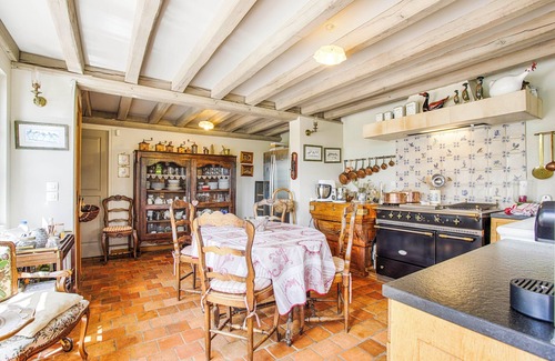 Bonneville-sur-Touques Villa | La Mamana - Deauville charming house, 5mn from Deauville center- Swimming pool-Tennis