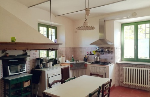 Saturnana House | La maroneta - family friendly property with Tuscan flair