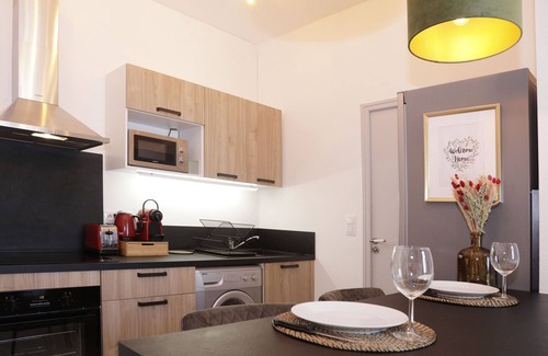 Senlis Apartment | La Marquise Cosy Flat - Jacuzzi - Senlis