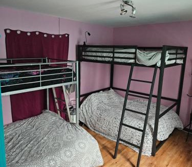 Mars-sur-Allier House | LA MEUTE
