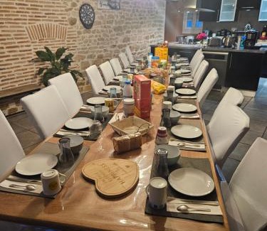 Mars-sur-Allier House | LA MEUTE