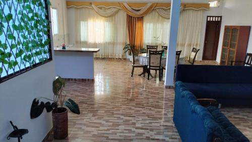 Guadalajara de Buga House | La Milagrosa