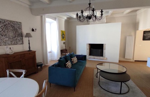 Montcuq Apartment | La Montcuquoise