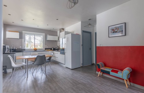 Pessac House | La Muscadelle - Maison familiale avec piscine