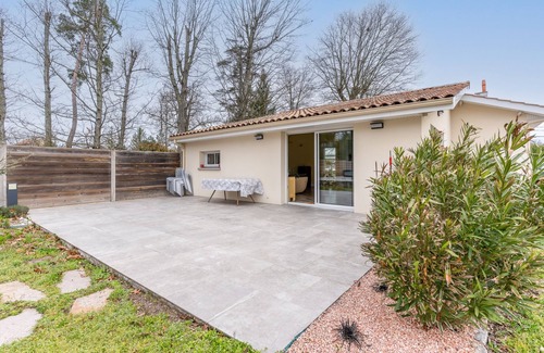 Pessac House | La Muscadelle - Maison familiale avec piscine