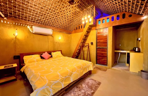 Benipur Hotel | La Pahi Palace