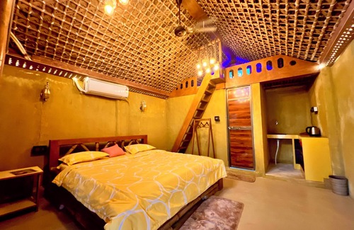 Benipur Hotel | La Pahi Palace