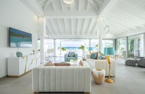 Les Terres Basses Villa | La Perla Bianca - 1 BR Beachfront Luxury Villa offering utmost privacy