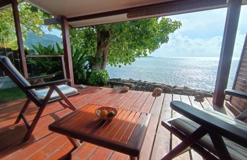 Pihaena House | La PERLE de MOOREA Fare MOANA ITI Bord de lagon
