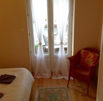Heusse House | La Perruche Holiday Gite
