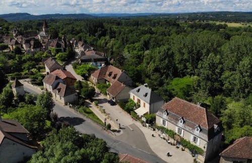 Carennac Bed & Breakfast | La Petite Auberge
