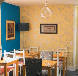 Carennac Bed & Breakfast | La Petite Auberge