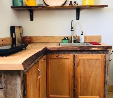 Rawdon Apartment | La Petite Auberge Sur Queen