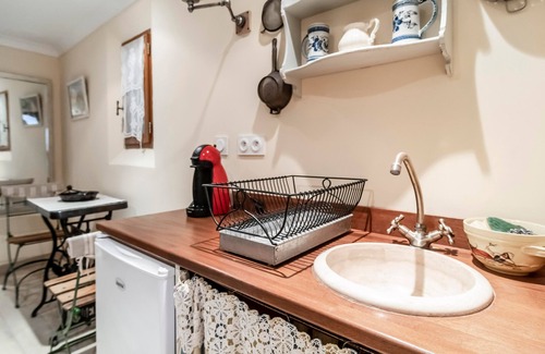Villecroze House | La Petite Maison de Villecroze
