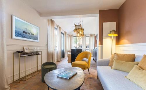 Giverny House | La Petite Maison de Giverny - Privatisation Gîte de charme 5 étoiles au cœur du village - Maison 3 Chambres