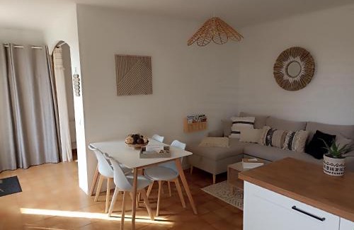 Parce-sur-Sarthe Apartment | La petite maison à la campagne !