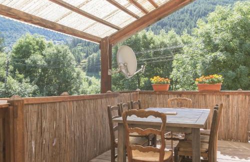 Saint-Paul-sur-Ubaye Apartment | La Petite Serenne - Vue Montagne