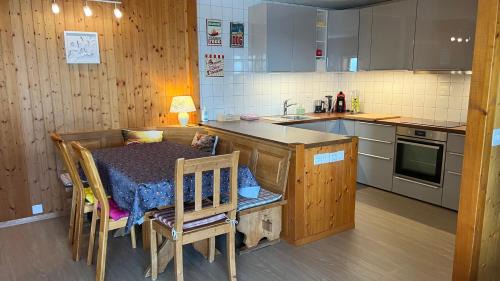 Leysin Apartment | La petite Silene