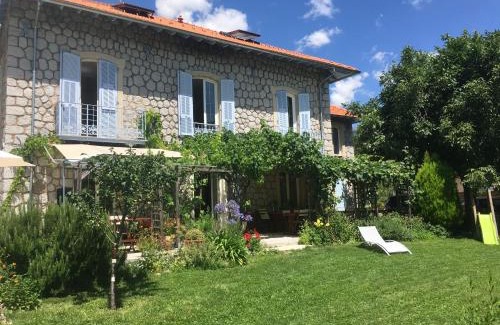 Saint-Martin-Vesubie Bed & Breakfast | La Pierre Bleue/Chambres d'hôtes