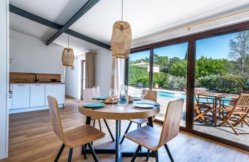Suze-la-Rousse Villa | La Piscine