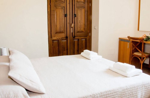 Mitogio House | La Porta delle Gole