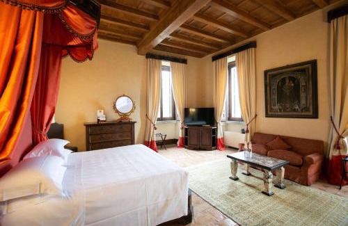 Palo Laziale Hotel | La Posta Vecchia Hotel